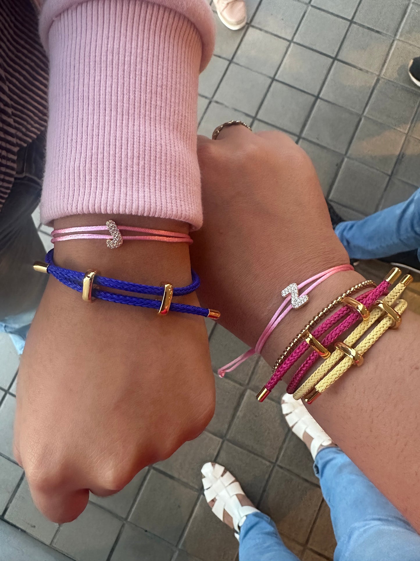 Initial- Satin Bracelet (hilo finito)